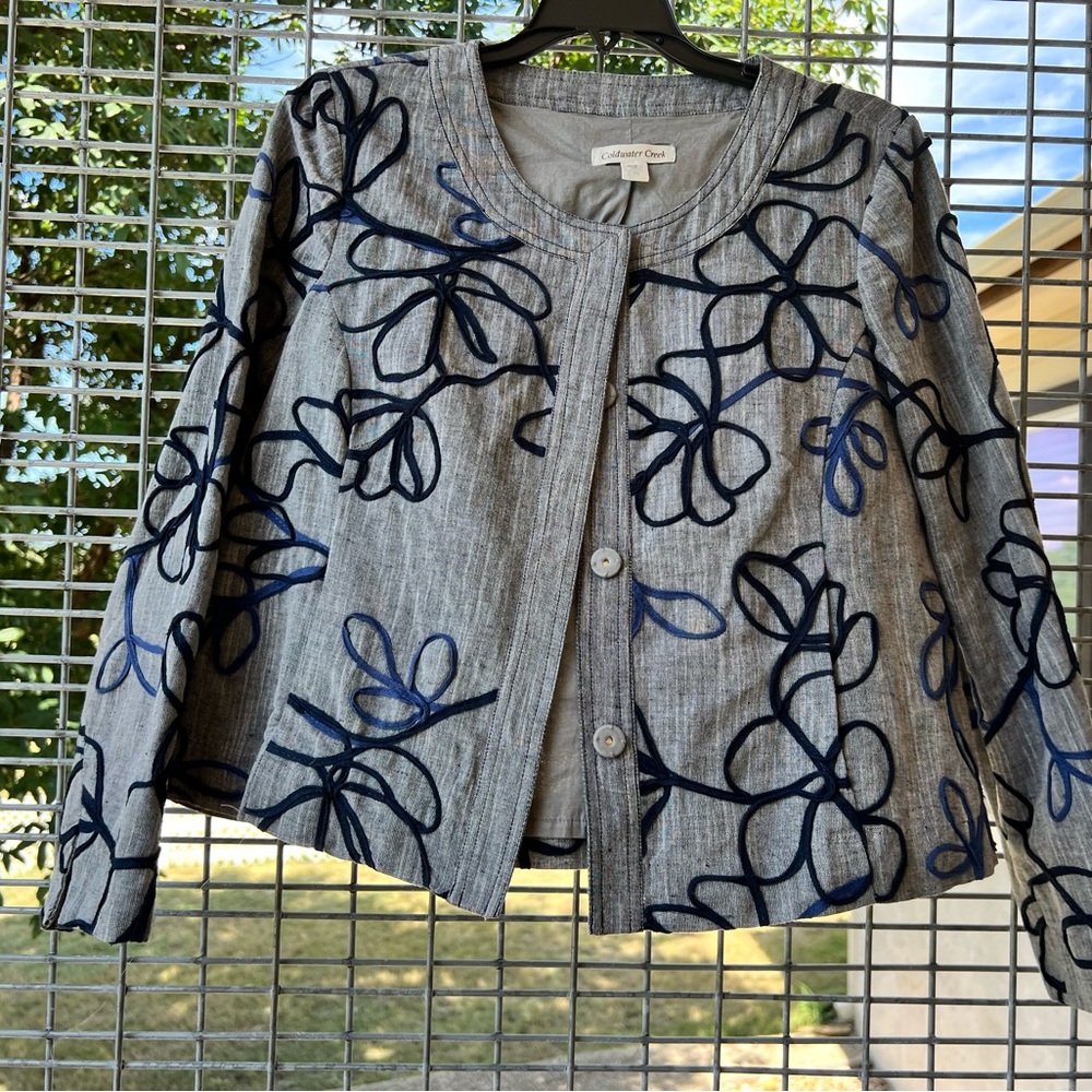 Coldwater Creek Gray Blazer with Navy Floral Design